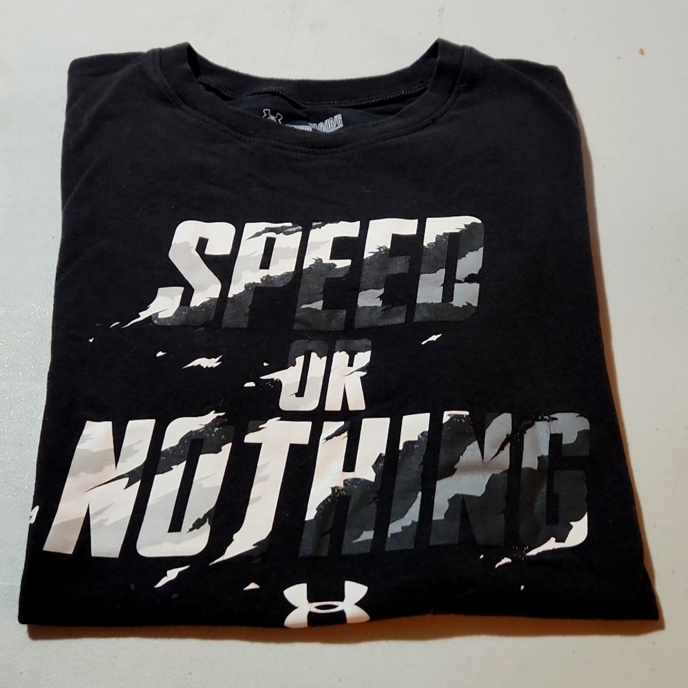 Under Armour youth large tshirt black